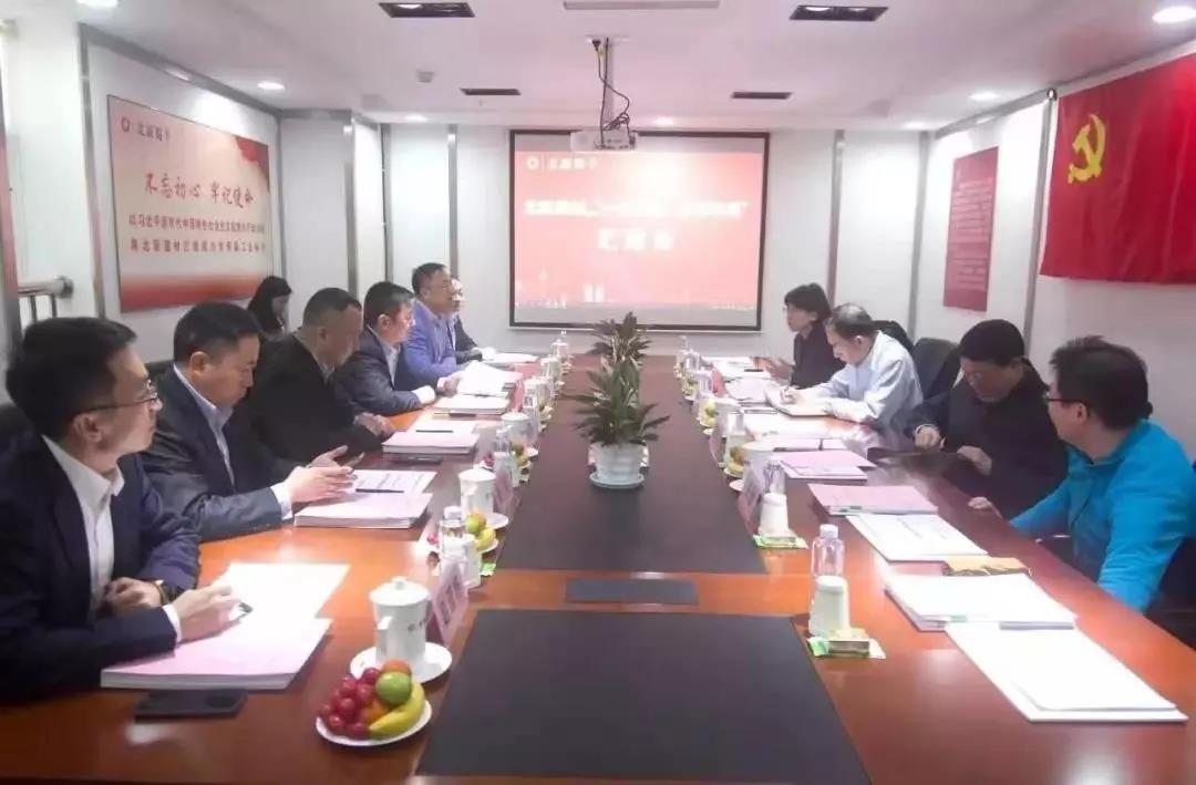 外董1.jpg 外董1.jpg