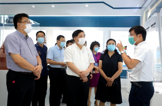 山东省科技厅组织全省共同体考察调研无机功能材料与智能制造创新创业共同体-2-web.jpg 山东省科技厅组织全省共同体考察调研无机功能材料与智能制造创新创业共同体-2-web.jpg