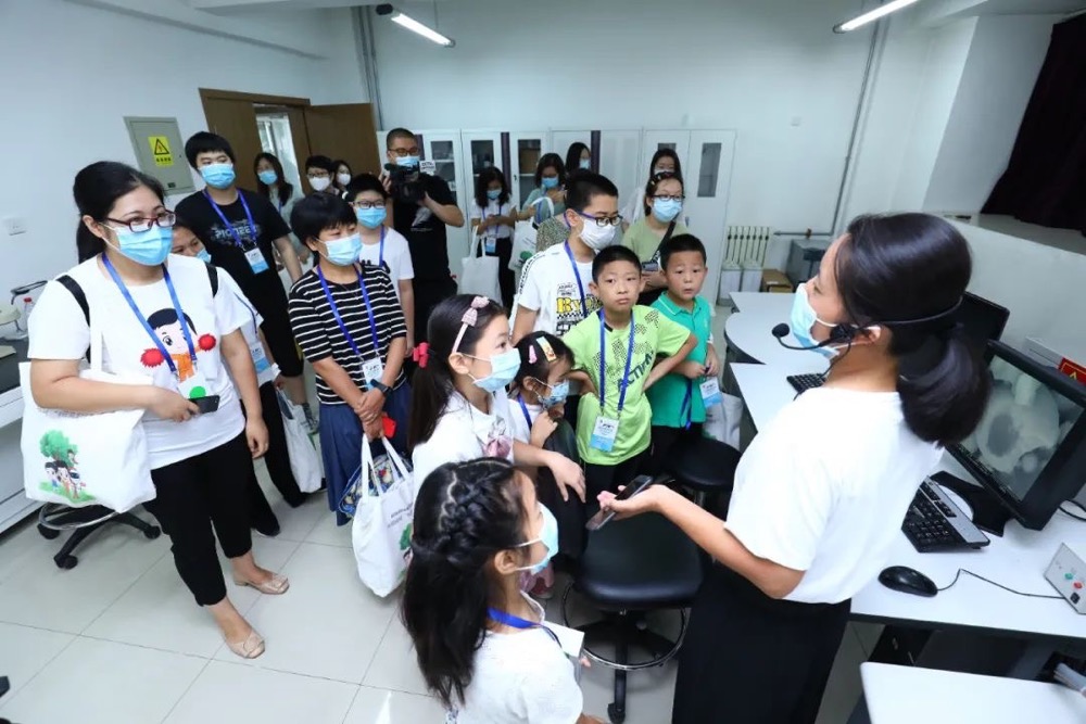 8-28-6.jpg 8-28-6.jpg